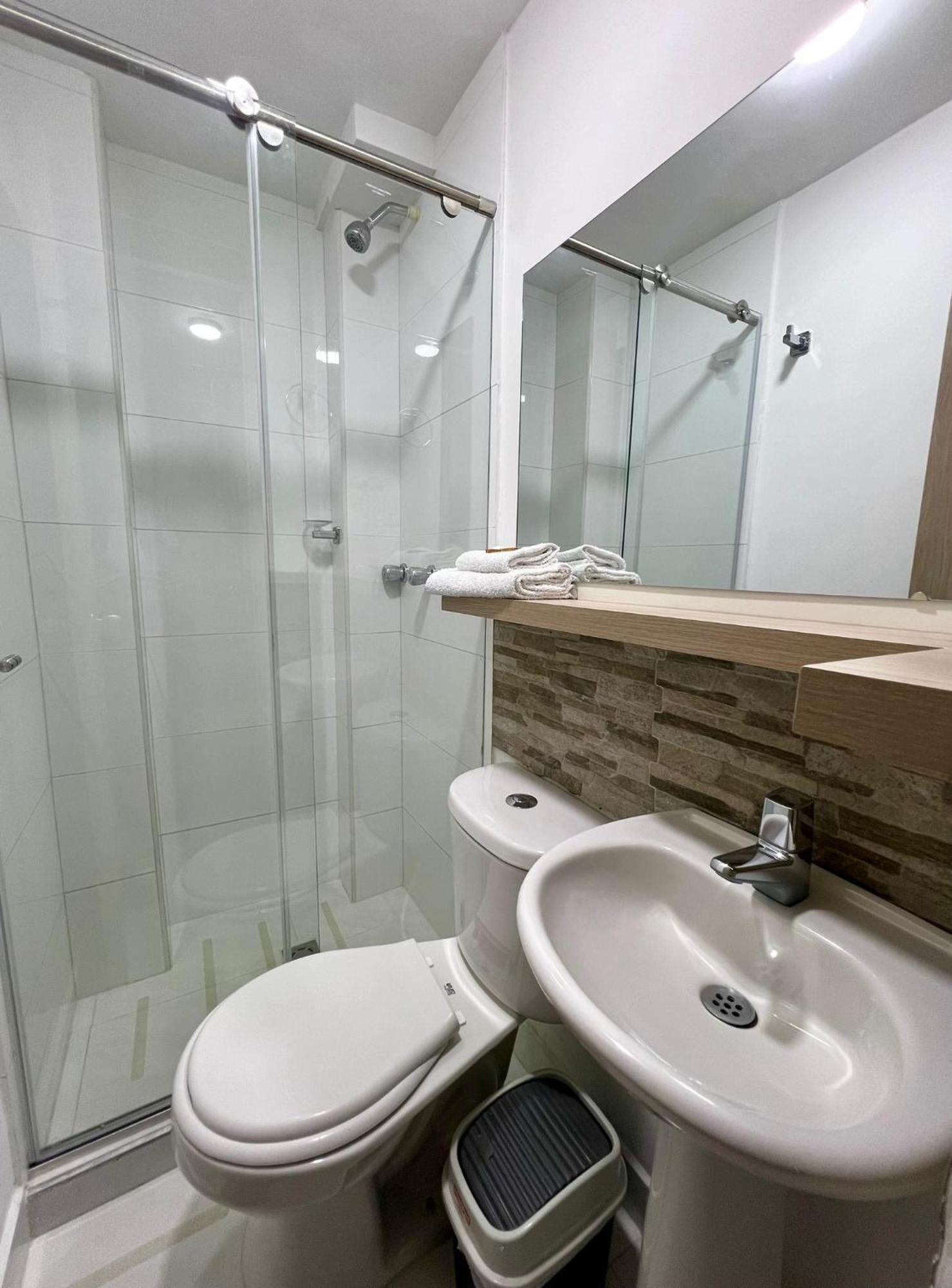 Hotel Adel Manizales Eksteriør billede